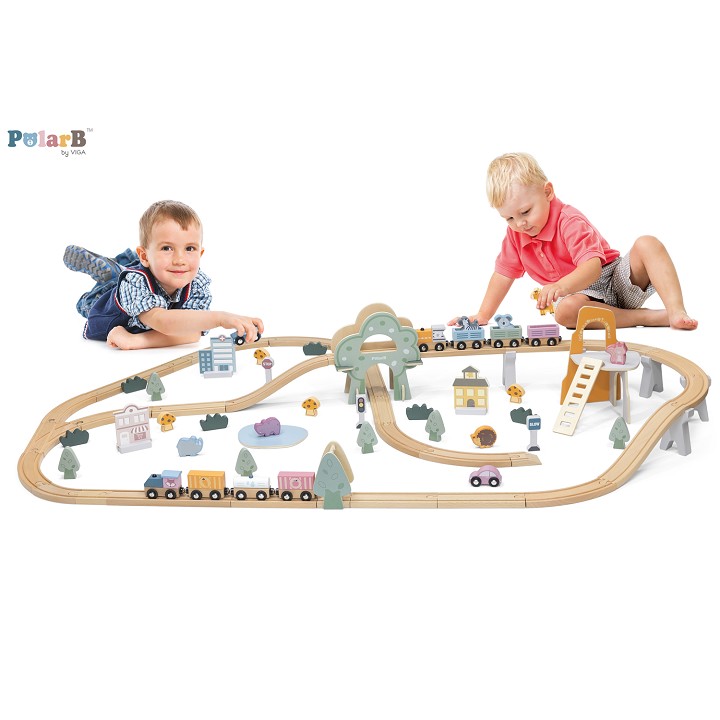 Train set 90 pieces